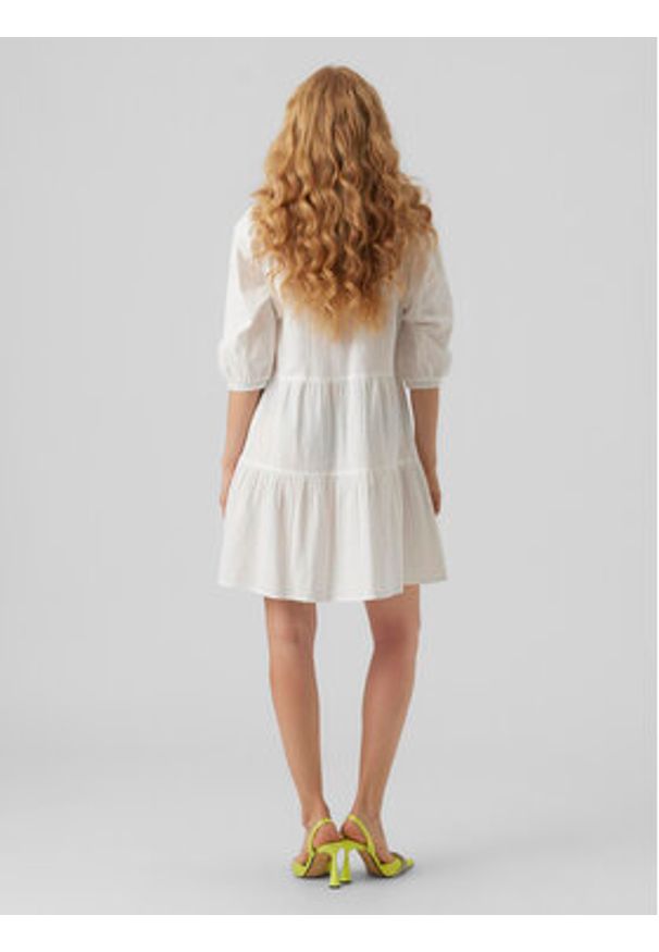 Vero Moda Sukienka letnia Pretty 10279712 Biały Regular Fit. Kolor: biały. Materiał: bawełna. Sezon: lato
