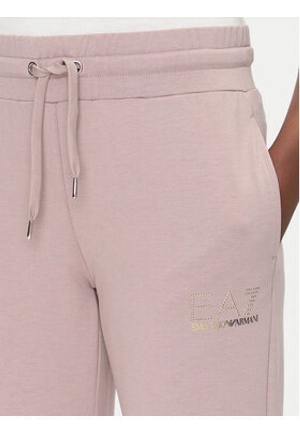 EA7 Emporio Armani Spodnie dresowe 8NTP66 TJ9RZ U4079 Różowy Regular Fit. Kolor: różowy. Materiał: syntetyk