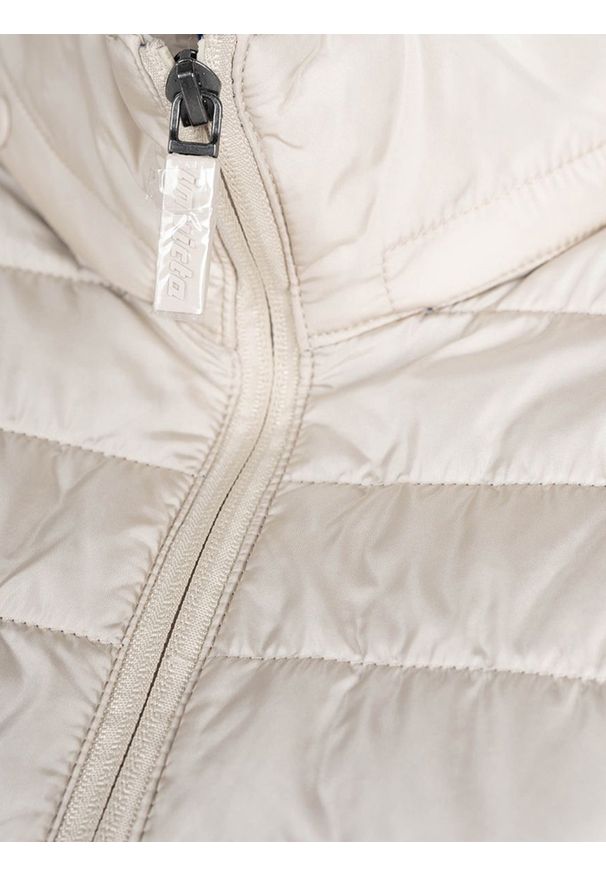 Invicta Kurtka "Light Down" | 4431759/U | Mężczyzna | Szary. Okazja: na co dzień. Typ kołnierza: kołnierzyk stójkowy. Kolor: szary. Materiał: poliamid. Wzór: aplikacja. Styl: casual