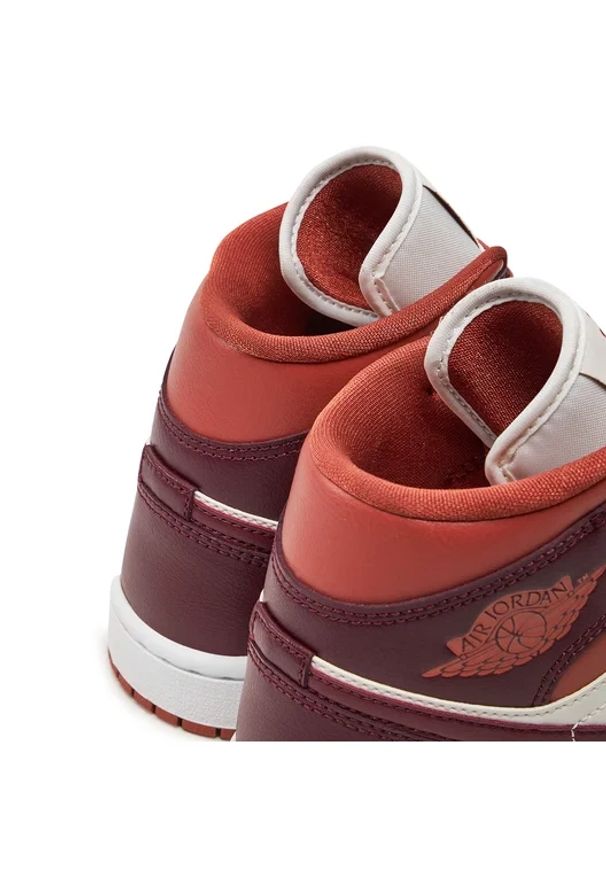 Nike Jordan 1 Sneakersy damskie. Kolor: brązowy