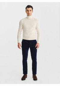 Pako Lorente - PAKO LORENTE - Biały gładki golf męski. Typ kołnierza: golf. Kolor: biały, czarny, zielony. Materiał: poliamid, bawełna, elastan. Wzór: gładki. Sezon: jesień #4