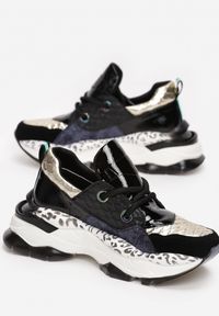 Renee - Czarne Sneakersy Leuceris. Nosek buta: okrągły. Kolor: czarny. Materiał: materiał, lakier #4
