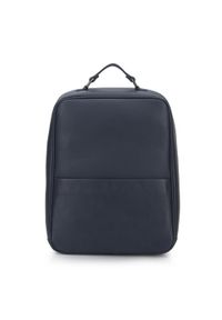 Wittchen - Plecak na laptopa 15,6” z gładką kieszenią granatowy. Kolor: niebieski. Materiał: skóra ekologiczna. Wzór: gładki. Styl: klasyczny, elegancki