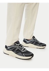 Liu Jo Sneakersy 7B6009 TX519 Czarny. Kolor: czarny. Materiał: materiał #1