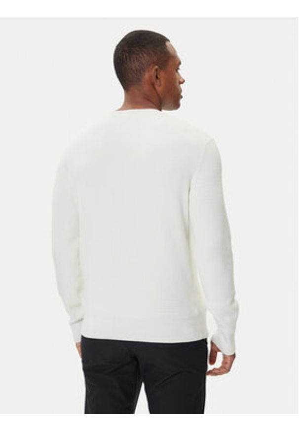 Calvin Klein Sweter LV04LB327G Écru Regular Fit. Materiał: bawełna