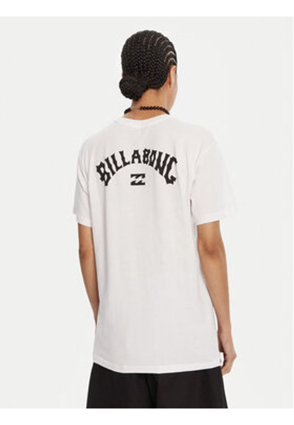 Billabong T-Shirt Arch Wave Ss C1SS65 Biały Regular Fit. Kolor: biały. Materiał: bawełna