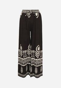 Born2be - Czarne Wiskozowe Spodnie o Szerokim Kroju z Etnicznym Wzorem Mileldi. Okazja: na co dzień. Stan: podwyższony. Kolor: czarny. Materiał: wiskoza. Styl: elegancki, casual #6