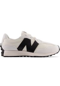 Buty dziecięce New Balance GS327CWB – białe. Kolor: biały. Materiał: materiał, syntetyk, skóra, guma, zamsz. Szerokość cholewki: normalna. Sezon: lato. Sport: turystyka piesza