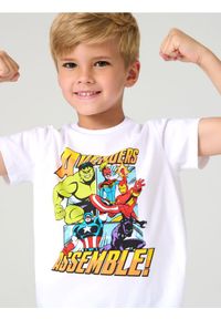Sinsay - Koszulka Avengers - biały. Kolor: biały. Wzór: motyw z bajki
