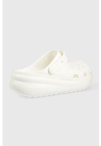Crocs klapki dziecięce kolor biały. Nosek buta: okrągły. Kolor: biały. Materiał: materiał. Wzór: gładki. Obcas: na platformie #3