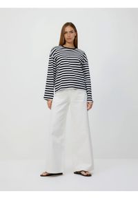 Reserved - Bawełniany longsleeve w paski - czarny. Kolor: czarny. Materiał: bawełna. Długość rękawa: długi rękaw. Wzór: paski