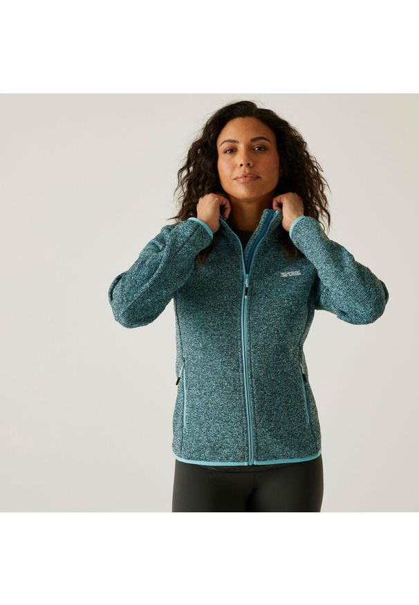 Regatta - Polar damski rozsuwany Newhill. Kolor: niebieski. Materiał: polar. Wzór: melanż