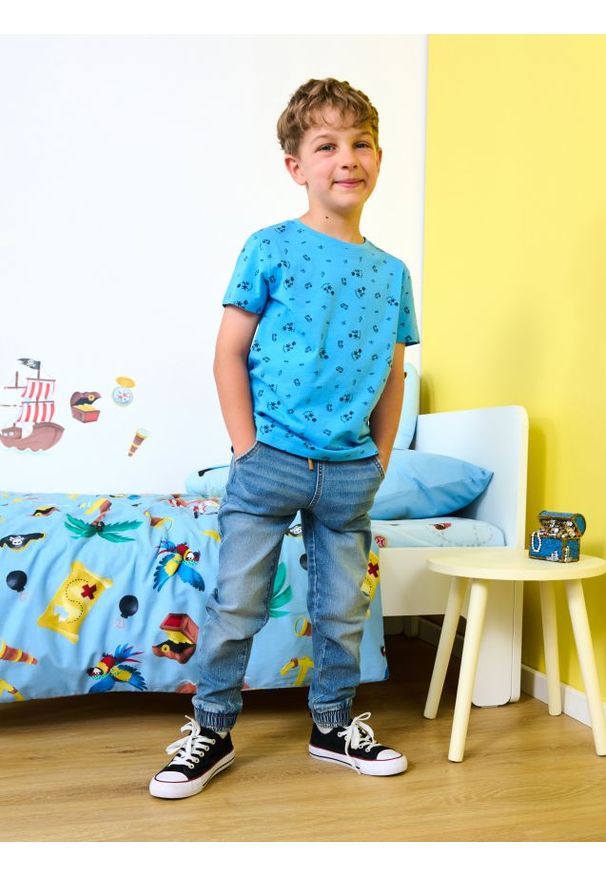 Sinsay - Jeansy jogger - niebieski. Kolor: niebieski