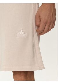 Adidas - adidas Szorty sportowe ALL SZN 3-Stripes IR5258 Różowy Regular Fit. Kolor: różowy. Materiał: bawełna. Styl: sportowy