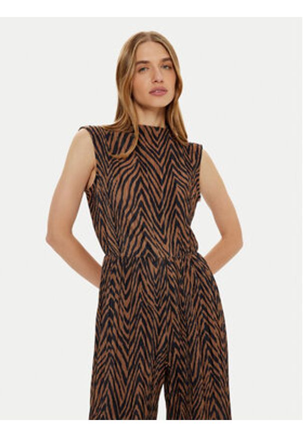 Vero Moda Kombinezon Wilhelmina 10330184 Brązowy Regular Fit. Kolor: brązowy. Materiał: syntetyk
