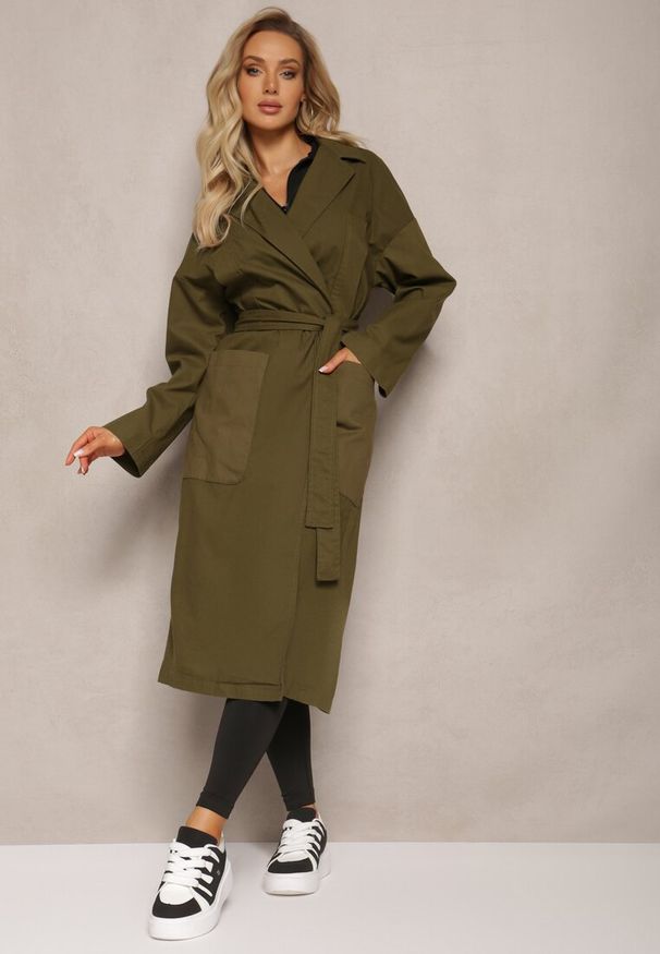 Renee - Zielony Płaszcz z Wiązanym Paskiem Oversize Terethia. Kolor: zielony. Materiał: materiał. Wzór: aplikacja