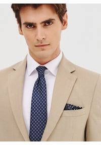 Pako Lorente - PAKO LORENTE – Beżowa marynarka garniturowa. Kolor: beżowy. Materiał: poliester, elastan, wiskoza. Wzór: gładki. Styl: młodzieżowy #10