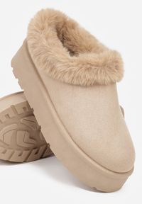 Born2be - Ciemnobeżowe Śniegowce na Grubej Podeszwie z Niską Cholewką i Futerkiem Sewone. Okazja: na co dzień. Wysokość cholewki: przed kostkę. Kolor: beżowy. Materiał: futro. Szerokość cholewki: normalna. Styl: klasyczny, casual, elegancki #4