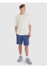 4f - 4F T-shirt oversize z modalem męski - biała S. Okazja: na co dzień. Kolor: biały. Materiał: dzianina, materiał, bawełna. Długość rękawa: krótki rękaw. Długość: krótkie. Styl: klasyczny, sportowy, casual