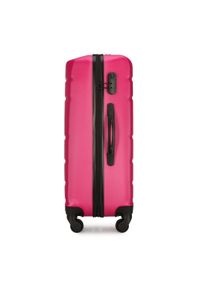 Wittchen - Średnia walizka z ABS-u żłobiona różowa. Kolor: różowy. Materiał: guma. Styl: klasyczny #10