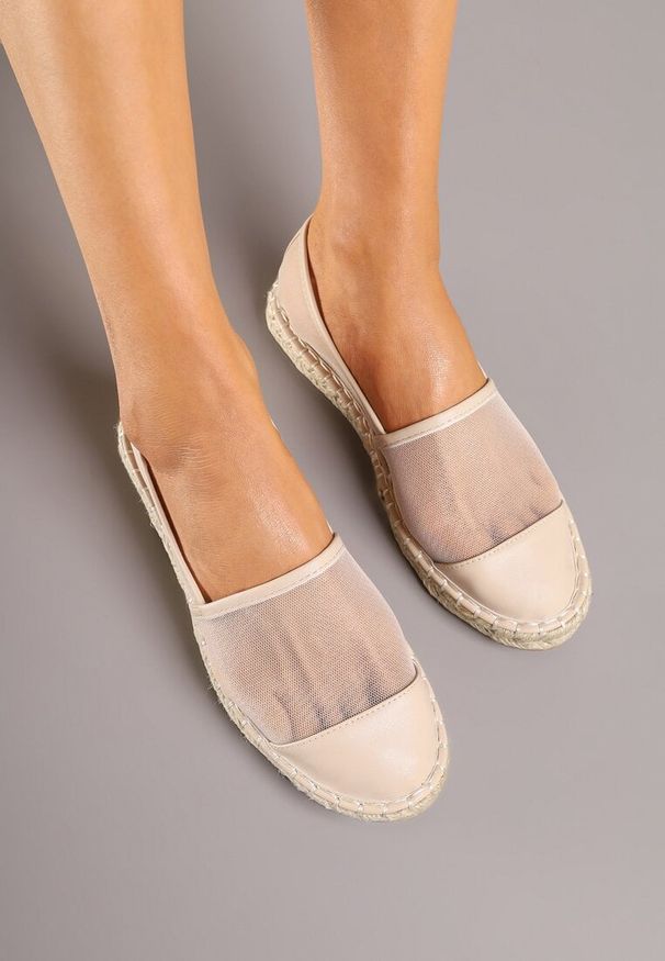 Born2be - Beżowe Siateczkowe Espadryle na Podeszwie z Plecionki Follmiriela. Okazja: na co dzień, na spotkanie biznesowe, do pracy, na spacer. Kolor: beżowy. Materiał: materiał. Wzór: kwiaty. Sezon: lato. Styl: klasyczny, elegancki, biznesowy, casual