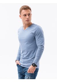 Ombre Clothing - Longsleeve męski bez nadruku L136 - jasnoniebieski - XXL. Typ kołnierza: dekolt w kształcie V. Kolor: niebieski. Materiał: bawełna. Długość rękawa: długi rękaw. Styl: klasyczny