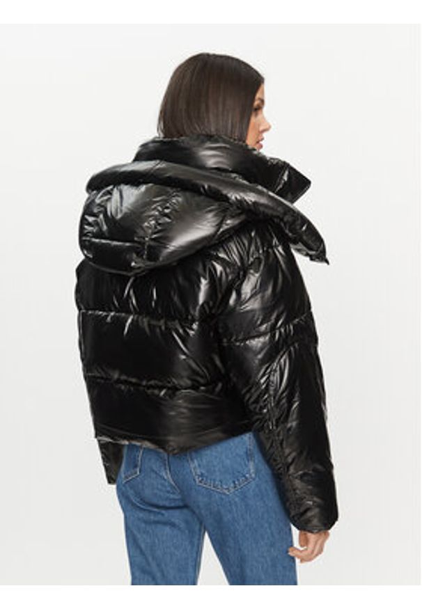 Calvin Klein Jeans Kurtka zimowa High Shine J20J221884 Czarny Oversize. Kolor: czarny. Materiał: syntetyk. Sezon: zima