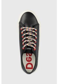 Desigual buty 22SSKP23.2000 kolor czarny. Nosek buta: okrągły. Zapięcie: sznurówki. Kolor: czarny. Materiał: guma #2
