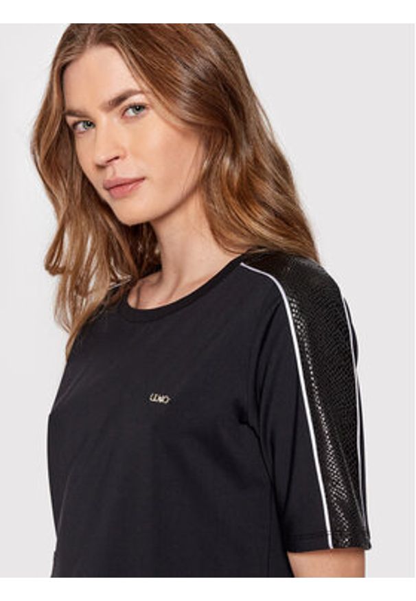 Liu Jo Sport Sukienka codzienna TA2020 J6242 Czarny Regular Fit. Okazja: na co dzień. Kolor: czarny. Materiał: syntetyk. Typ sukienki: proste, sportowe. Styl: sportowy, casual
