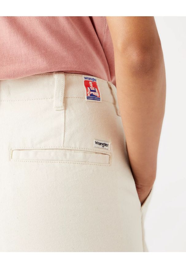 Wrangler - WRANGLER CASEY JONES CHINO DAMSKIE SPODNIE MATERIAŁOWE 112145915. Materiał: materiał