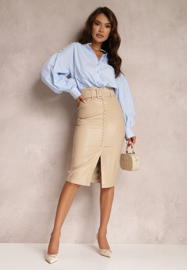 Renee - Jasnoniebieska Koszula Teepey. Typ kołnierza: kołnierzyk stójkowy. Kolor: niebieski. Styl: elegancki
