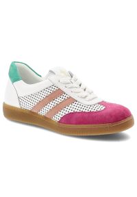 Sneakersy damskie Armodo, cholewka ze skóry naturalnej zamszowej z perforowanymi panelami klasyczne sznurowanie niska stabilna podeszwa zapewniająca. Okazja: na co dzień. Zapięcie: sznurówki. Kolor: biały. Materiał: zamsz, skóra. Szerokość cholewki: normalna. Wzór: ażurowy, kolorowy. Styl: klasyczny #3