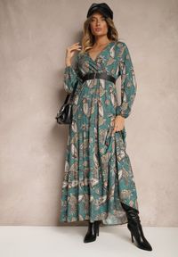 Renee - Zielona Sukienka Demestra. Typ kołnierza: dekolt kopertowy. Kolor: zielony. Długość rękawa: długi rękaw. Wzór: paisley. Sezon: lato. Typ sukienki: kopertowe. Styl: boho. Długość: maxi