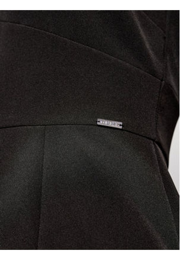 Guess Sukienka koktajlowa W1GK0S WB4H2 Czarny Slim Fit. Kolor: czarny. Materiał: syntetyk. Styl: wizytowy