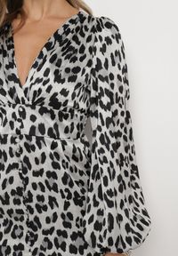 Born2be - Szara Sukienka Taliowana w Panterkę Suzamera. Kolor: szary. Materiał: materiał. Wzór: motyw zwierzęcy. Długość: mini #3
