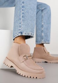 Born2be - Ciemnobeżowe Botki w Stylu Mokasynów z Elegancką Aplikacją Elinney. Okazja: na co dzień. Kolor: beżowy. Materiał: jeans. Wzór: aplikacja. Styl: elegancki #2