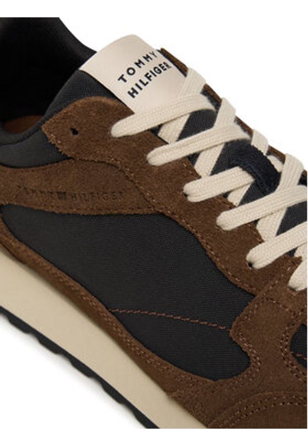TOMMY HILFIGER - Tommy Hilfiger Sneakersy New Runner Eva Mix FM0FM05638 Brązowy. Kolor: brązowy. Materiał: zamsz, skóra