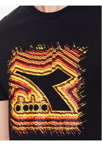 Diadora T-Shirt Ss Frieze 102.179313 Czarny Regular Fit. Kolor: czarny. Materiał: bawełna #4