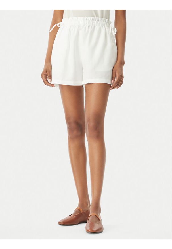 Seafolly Szorty materiałowe Beach Edit 55721-SH Biały Relaxed Fit. Kolor: biały. Materiał: bawełna