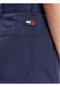 Tommy Jeans Szorty materiałowe Harper Granatowy Regular Fit. Kolor: niebieski. Materiał: bawełna #3