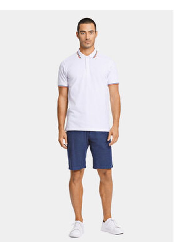 Lindbergh Szorty materiałowe 30-508003 Granatowy Relaxed Fit. Kolor: niebieski. Materiał: bawełna