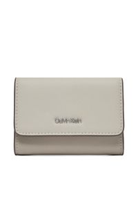 Duży Portfel Damski Calvin Klein. Kolor: biały