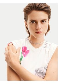 Desigual T-Shirt Mirna 24SWTK10 Biały Slim Fit. Kolor: biały. Materiał: syntetyk #4