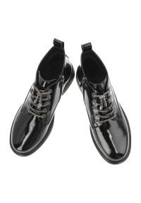 Czarne Botki S.Barski Modne Buty Damskie. Okazja: na co dzień. Zapięcie: sznurówki. Kolor: czarny. Materiał: lakier, skóra. Styl: casual #3
