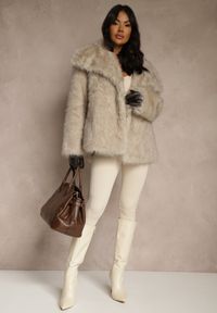 Renee - Beżowa Dwurzędowa Kurtka Futerko Oversize Nenalla. Okazja: na co dzień. Kolor: beżowy. Materiał: futro. Styl: casual