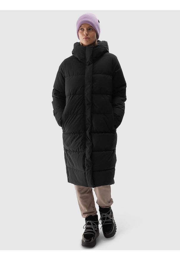 4f - 4F Długi płaszcz puchowy z syntetycznym wypełnieniem damski - czarny XL. Okazja: na co dzień. Kolor: czarny. Materiał: syntetyk, puch. Długość: długie. Wzór: gładki. Sezon: zima. Styl: klasyczny, casual, sportowy