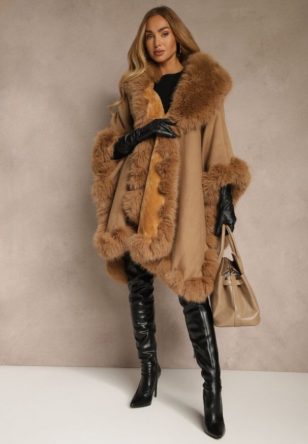 Renee - Brązowe Ponczo z Wełną i Wiskozą Obszyte Futerkiem Tevissa. Kolor: brązowy. Materiał: wełna, wiskoza, futro