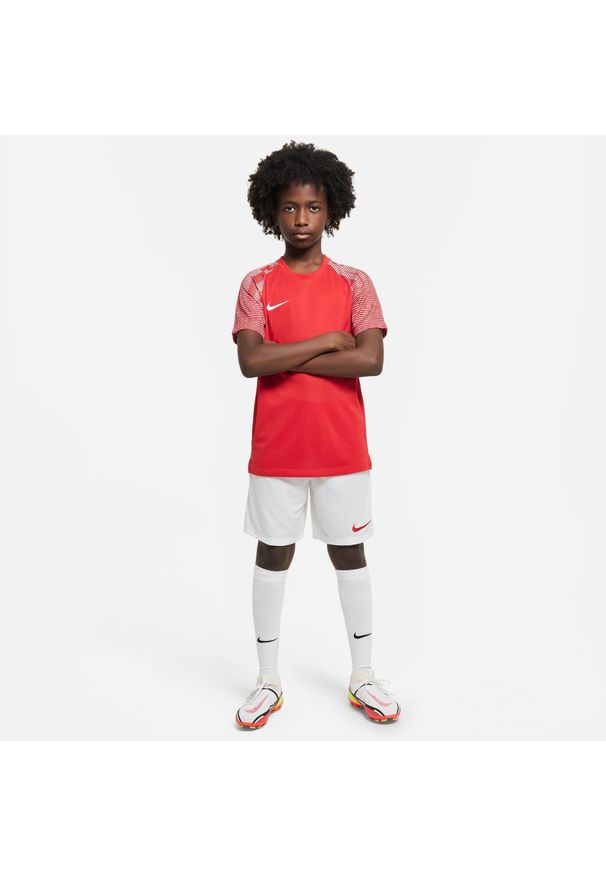 Spodnie piłkarskie chłopięce Nike Park Iii JR. Kolor: biały. Długość: krótkie. Sport: piłka nożna