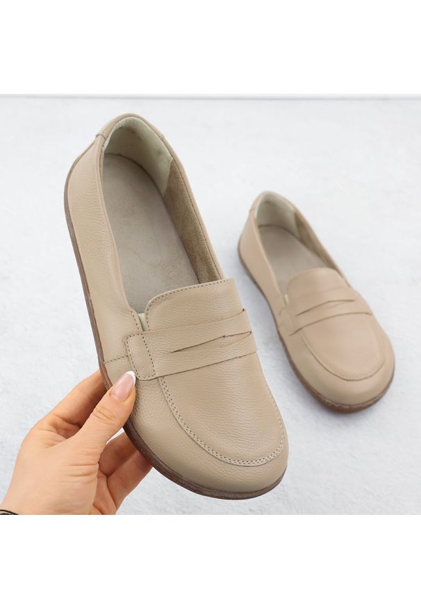 Skórzane pólbuty damskie mokasyny barefoot ekri Helios 433. Materiał: skóra