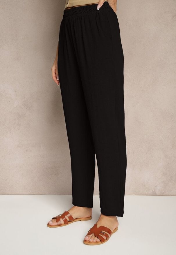 Renee - Czarne Spodnie z Bawełną o Szerokim Kroju High Waist Fanelithia. Okazja: na co dzień. Stan: podwyższony. Kolor: czarny. Materiał: bawełna. Styl: casual